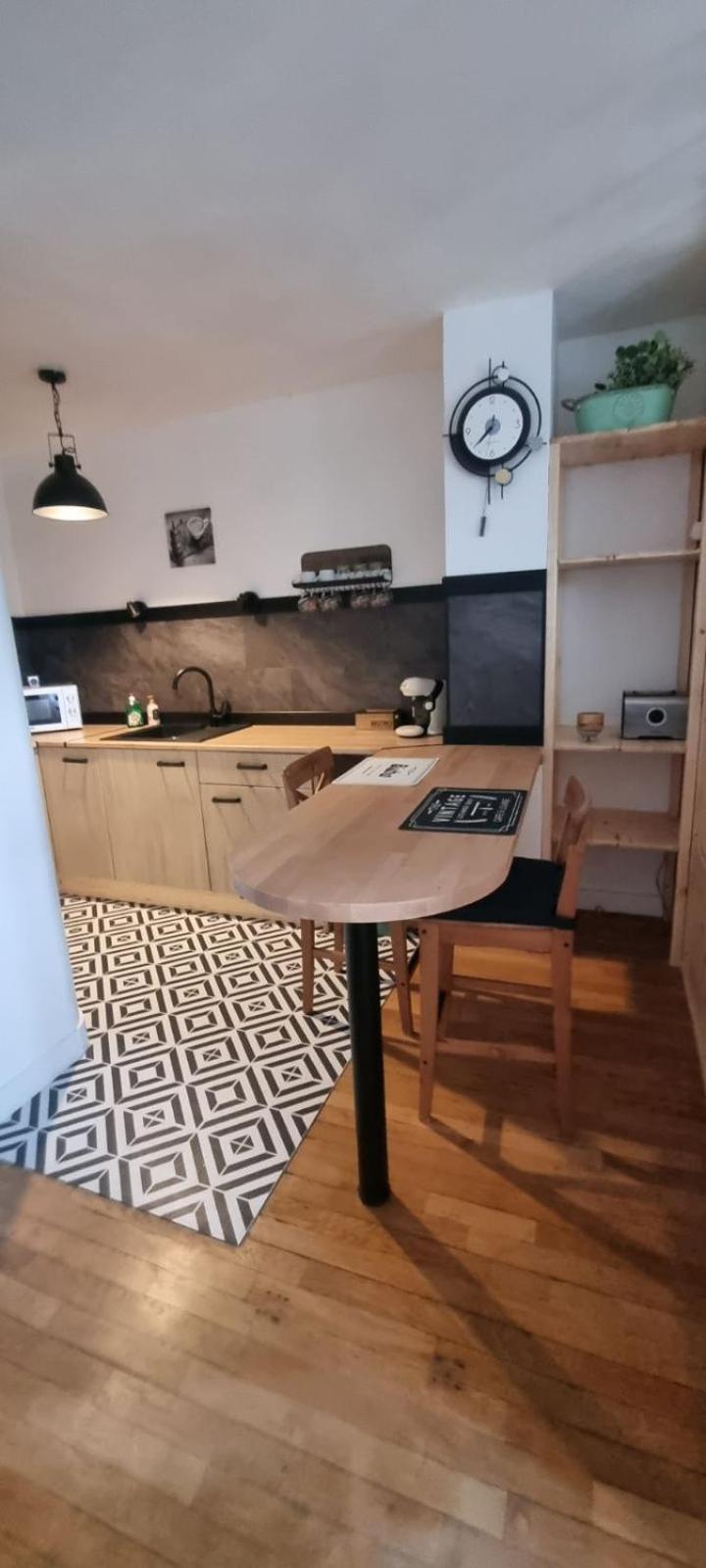 Bayard La Tour Appartement Charleville-Mézières Buitenkant foto